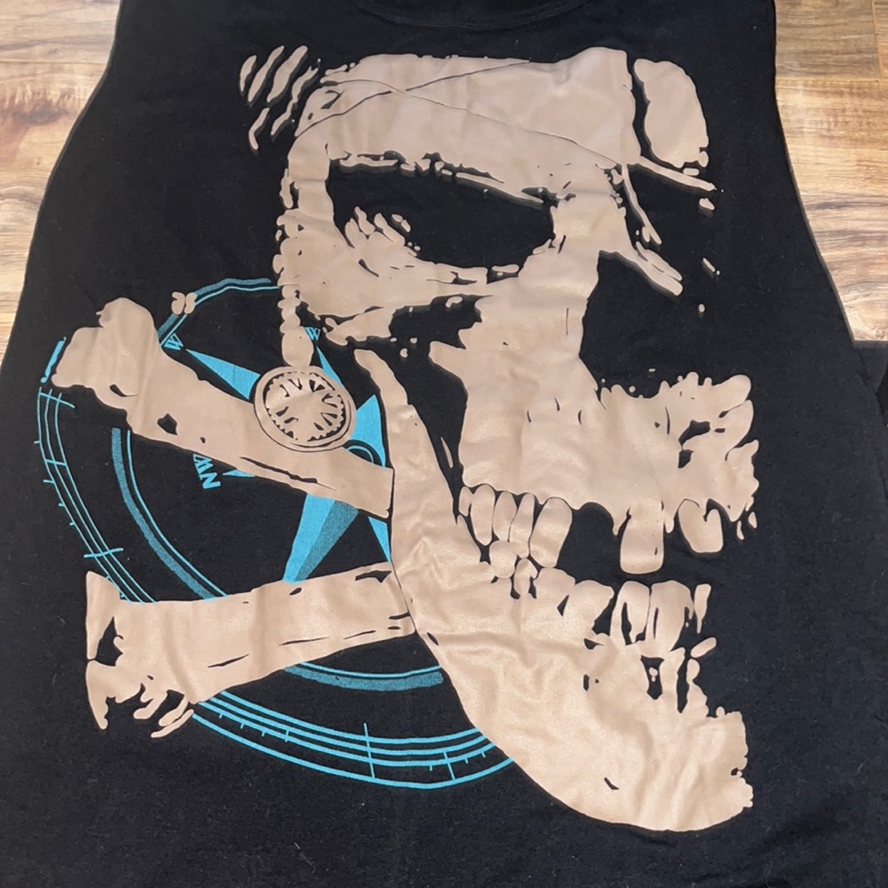 long sleeve skull shirt